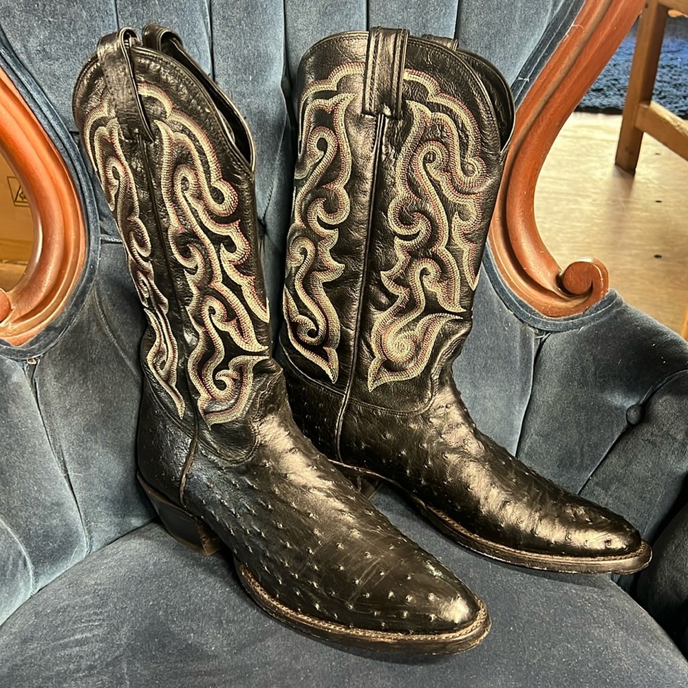 Makena full quill ostrich boots 11B